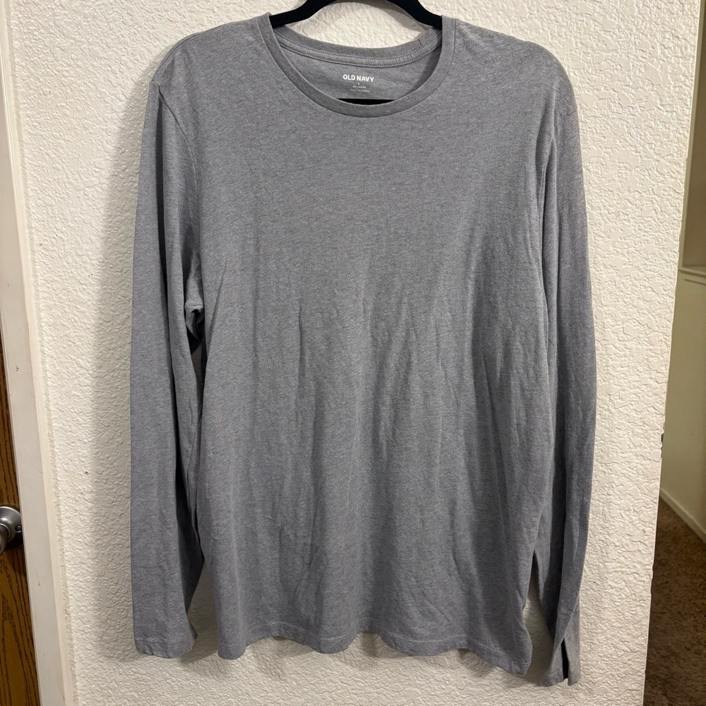 Old Navy Long Sleeve Crew-Neck T-Shirt – Gray – Men's Large – Layering Tee‎